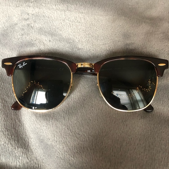 Ray-Ban Clubmaster Sunglasses - Picture 3 of 6